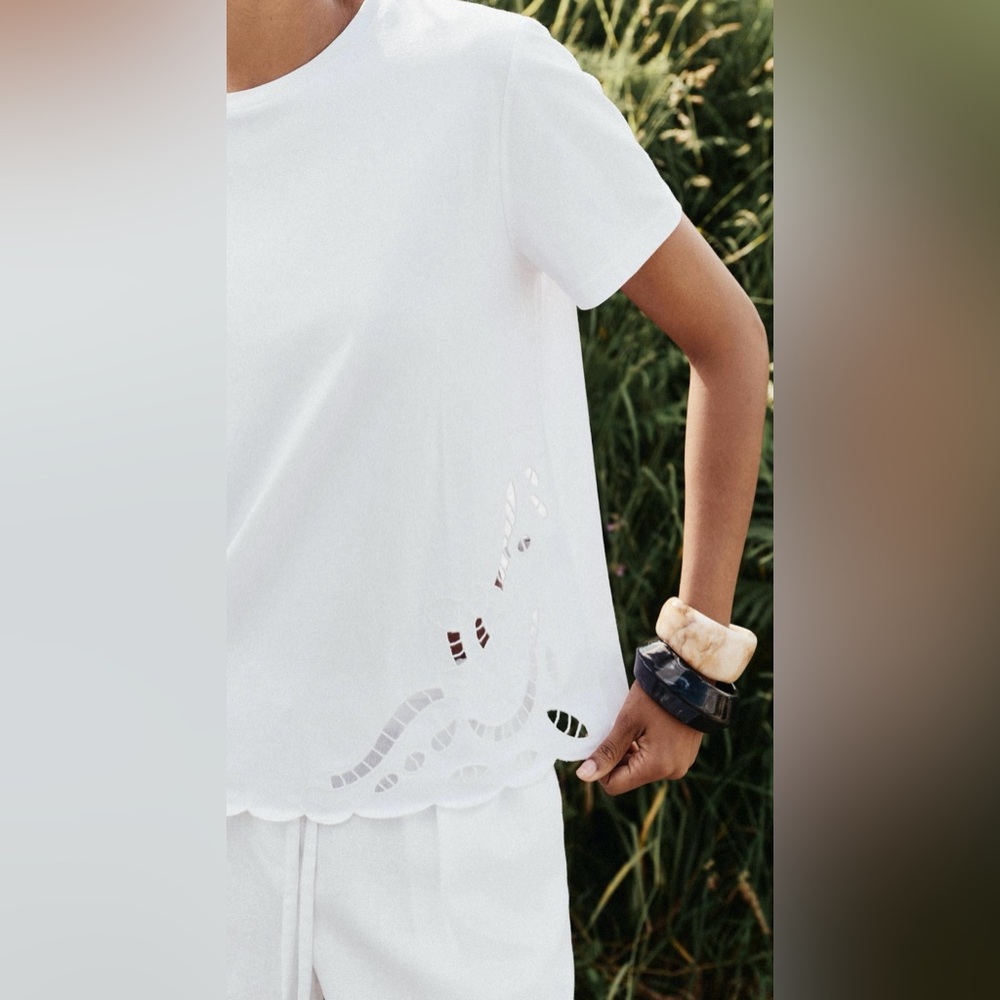 Zara Embroidered Cutout White T-shirt | Short Sleeves | Large | NWT